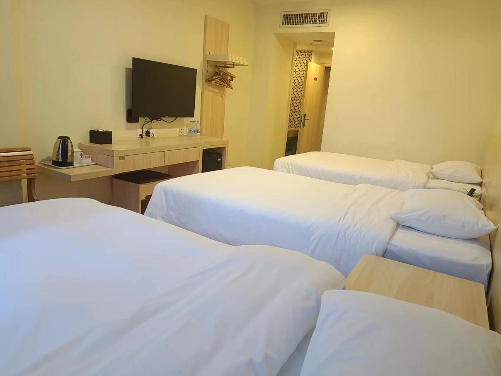 Guangdong Baiyun City Hotel Guangzhou Bagian luar foto