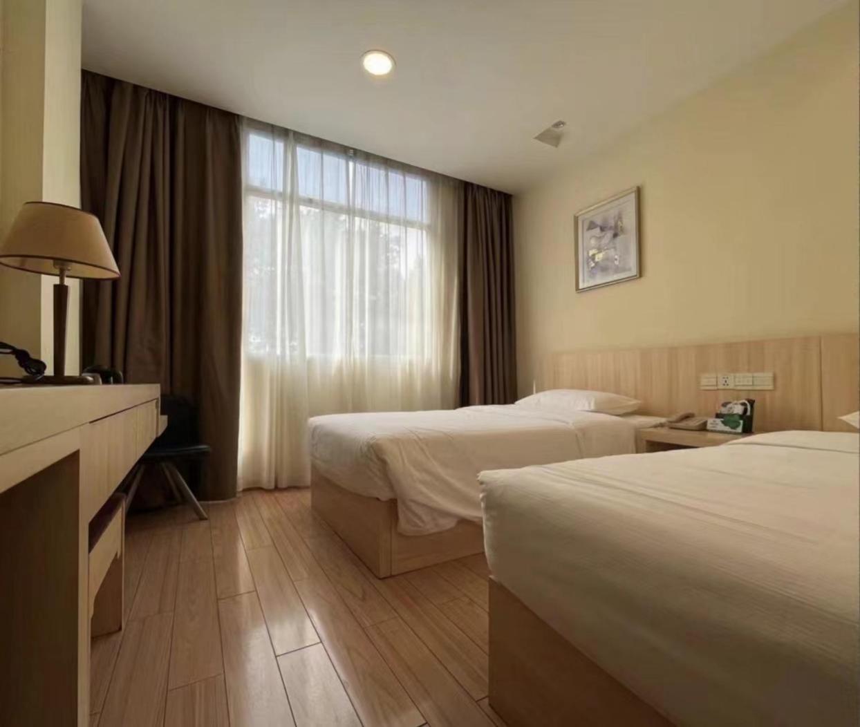 Guangdong Baiyun City Hotel Guangzhou Bagian luar foto