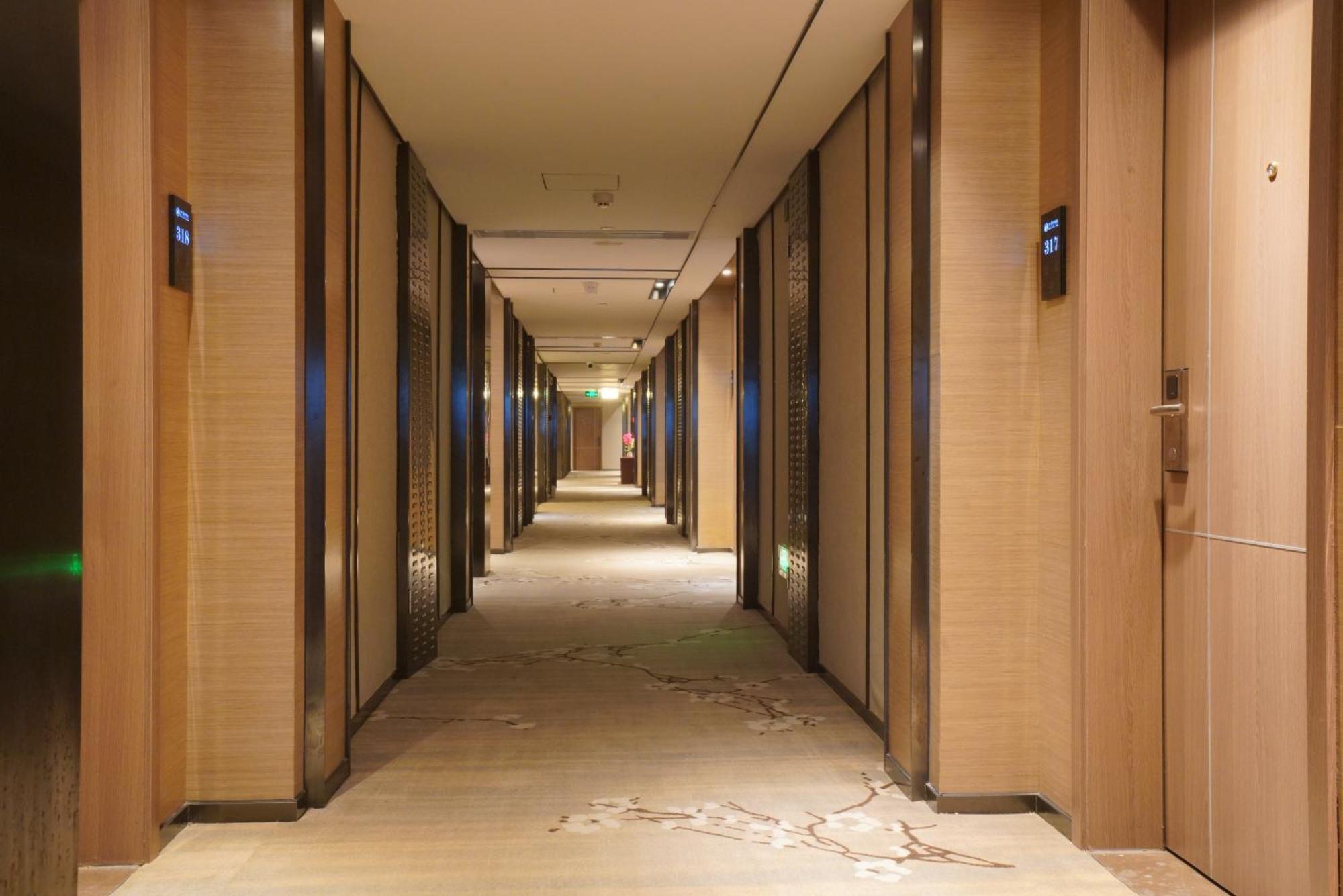 Guangdong Baiyun City Hotel Guangzhou Bagian luar foto