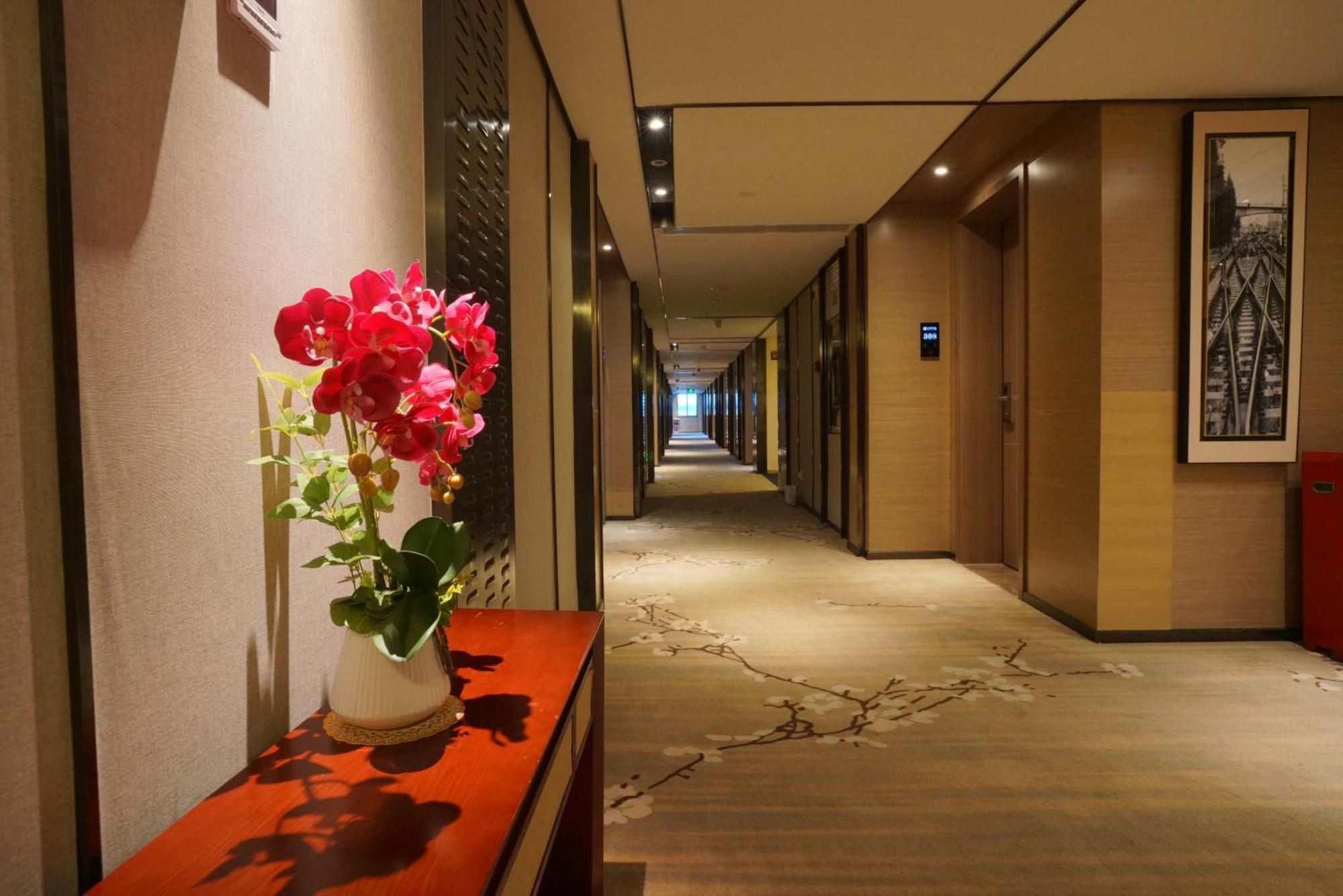 Guangdong Baiyun City Hotel Guangzhou Bagian luar foto